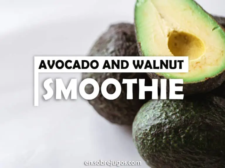 AVOCADO AND WALNUT SMOOTHIE