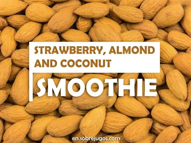 STRAWBERRY, ALMOND & COCONUT SMOOTHIE