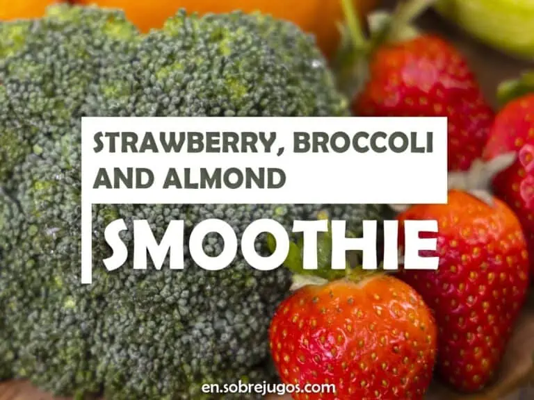 STRAWBERRY, BROCCOLI & ALMOND SMOOTHIE